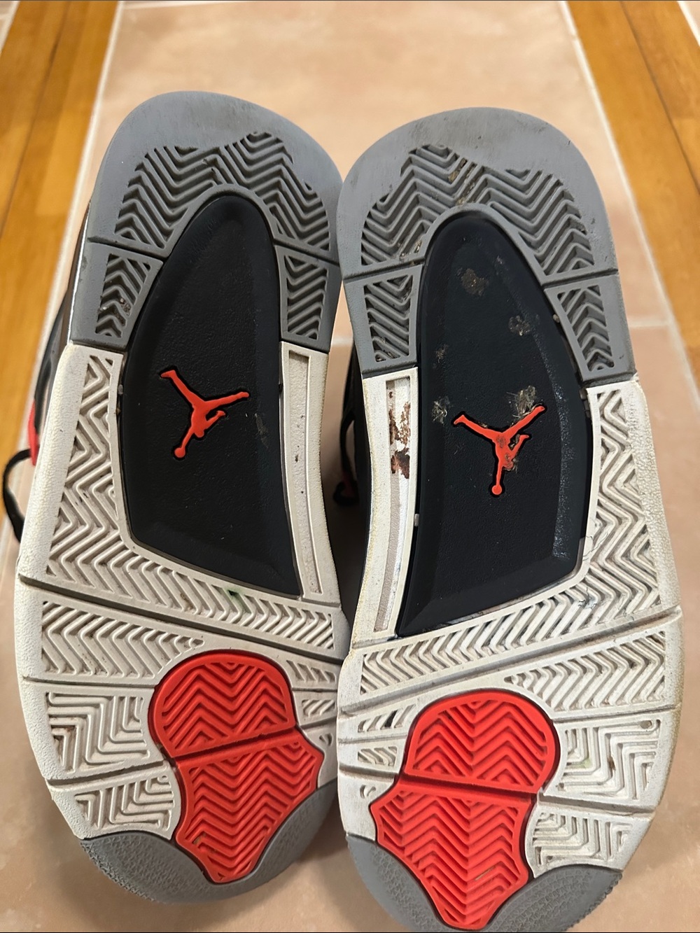 Jordan Men’s 4 Retro Sneakers - Gray and Red - Picture 10 of 11